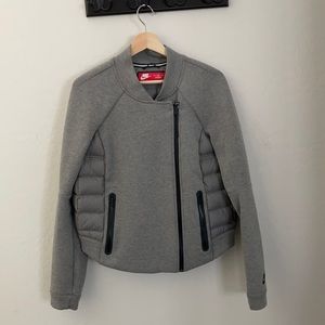 Nike aeroloft grey moto puff jacket size M